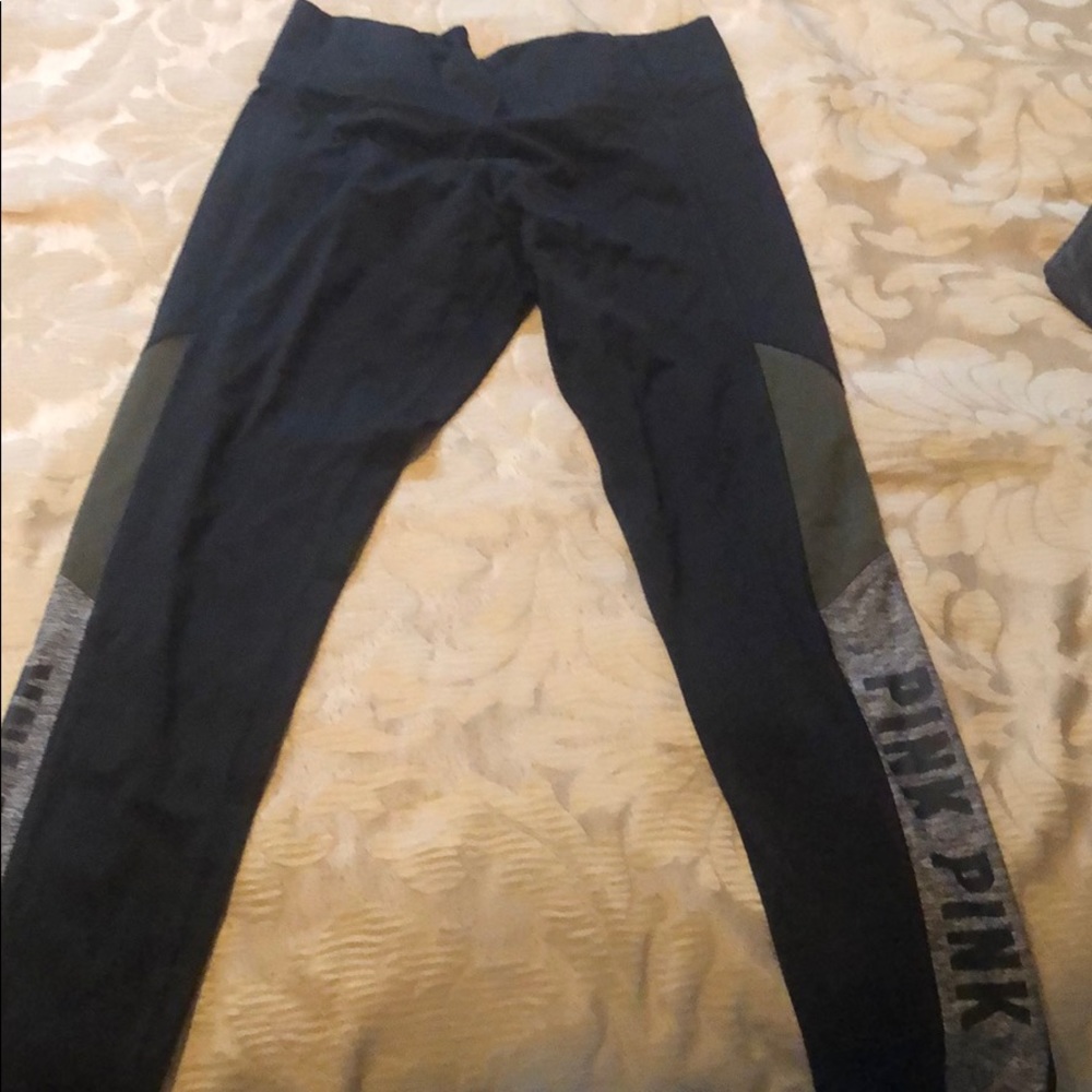 VS Pink leggings.  Like new.